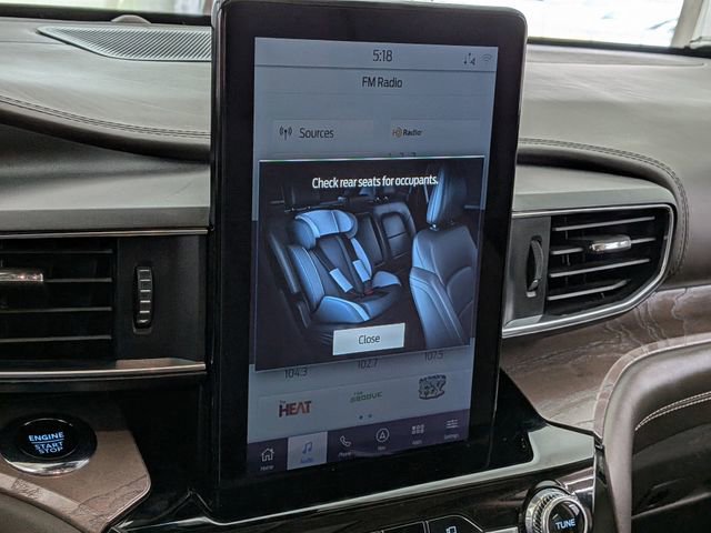 Certified 2023 Ford Explorer Platinum w/ Technology Package image 39