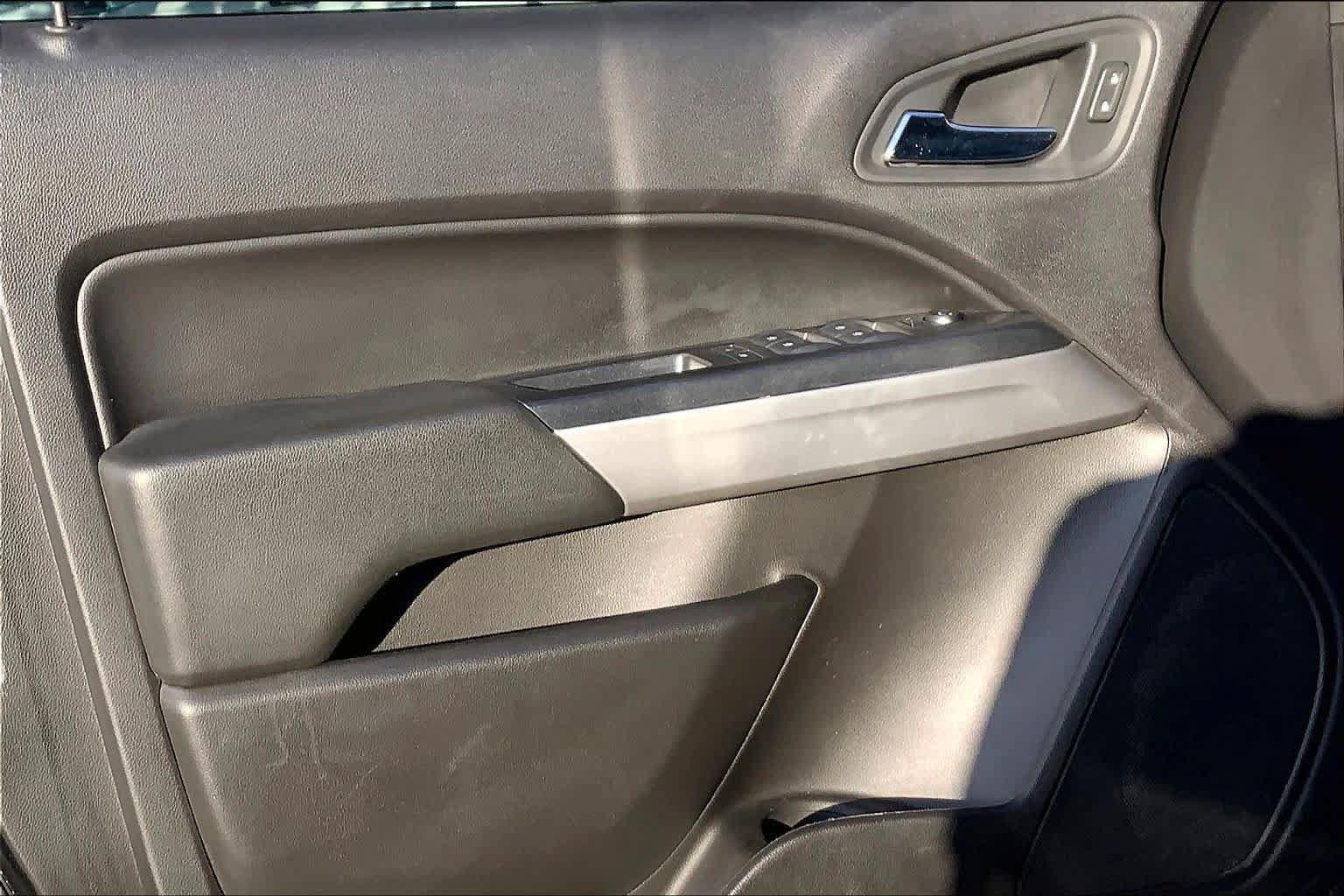 Used 2019 Chevrolet Colorado ZR2 AWD/4WD image 22