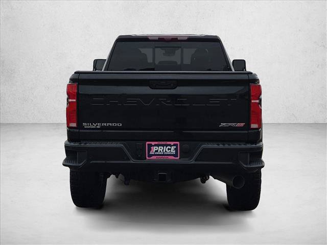 Used 2025 Chevrolet Silverado 2500 ZR2 w/ Technology Package AWD/4WD image 6