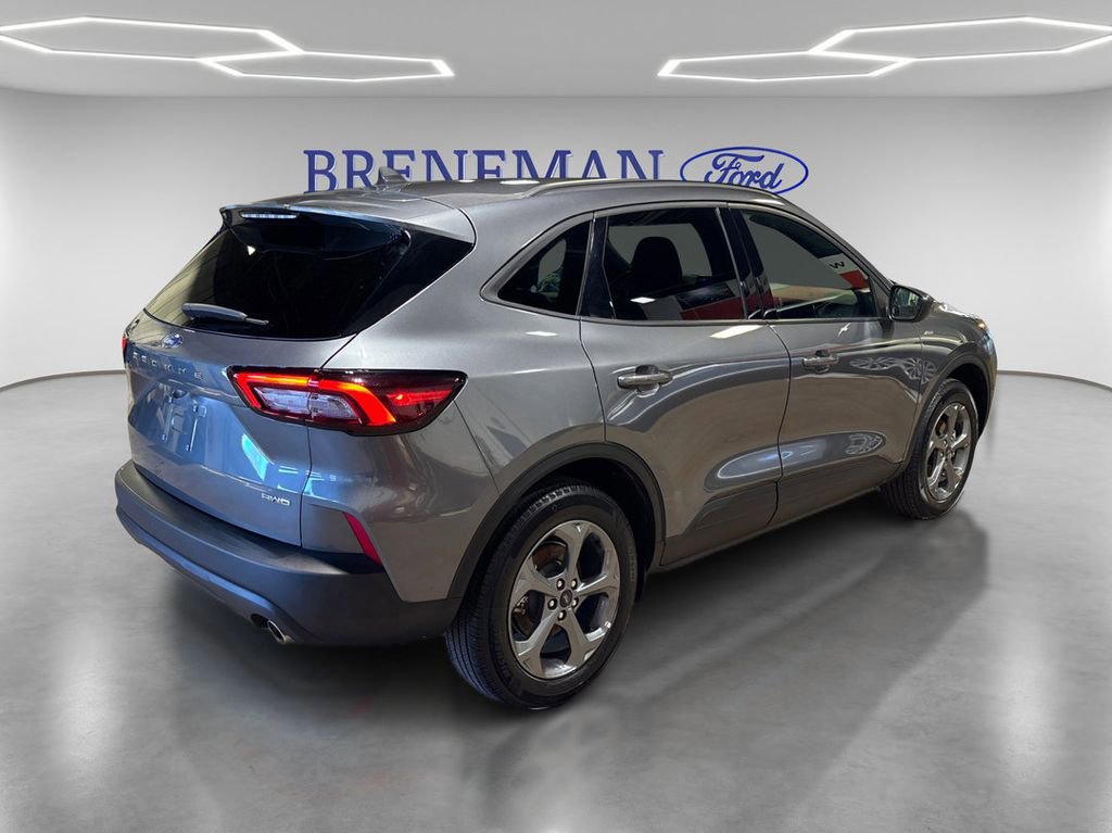 Certified 2025 Ford Escape ST-Line image 7