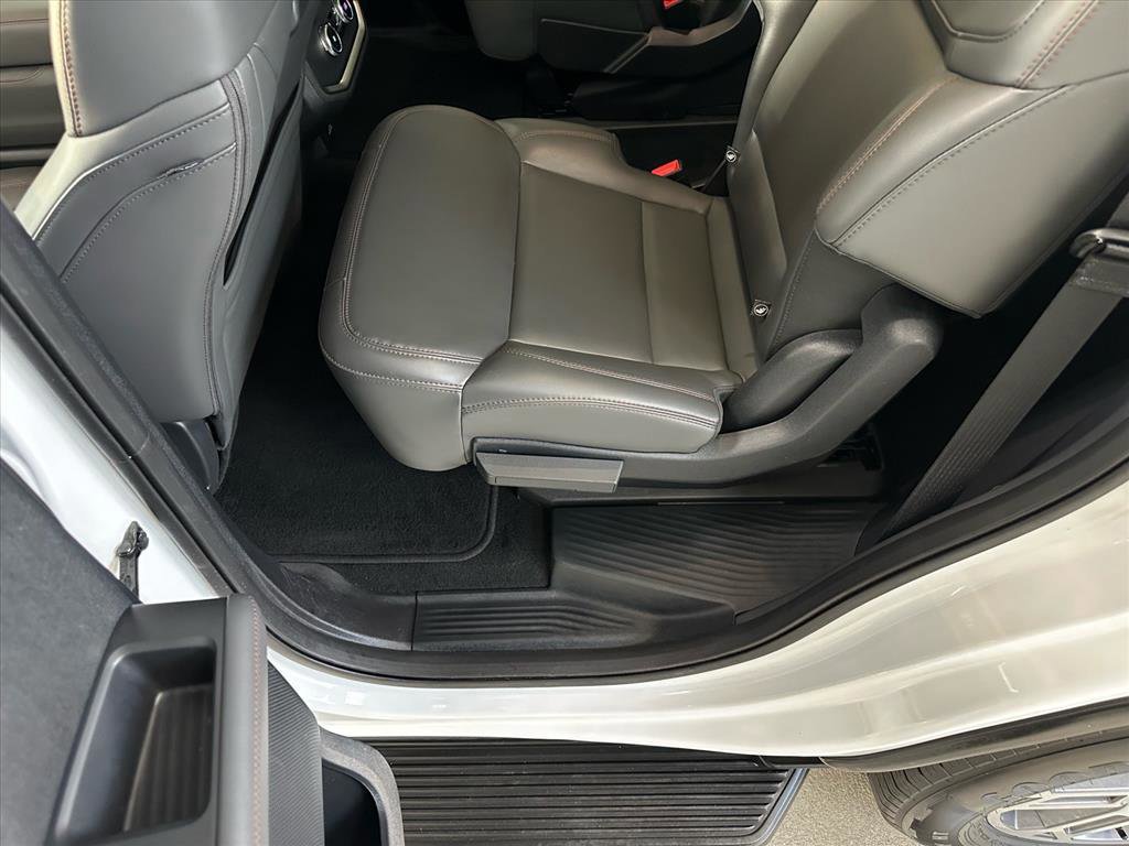 Certified 2025 Ford Expedition Active image 26