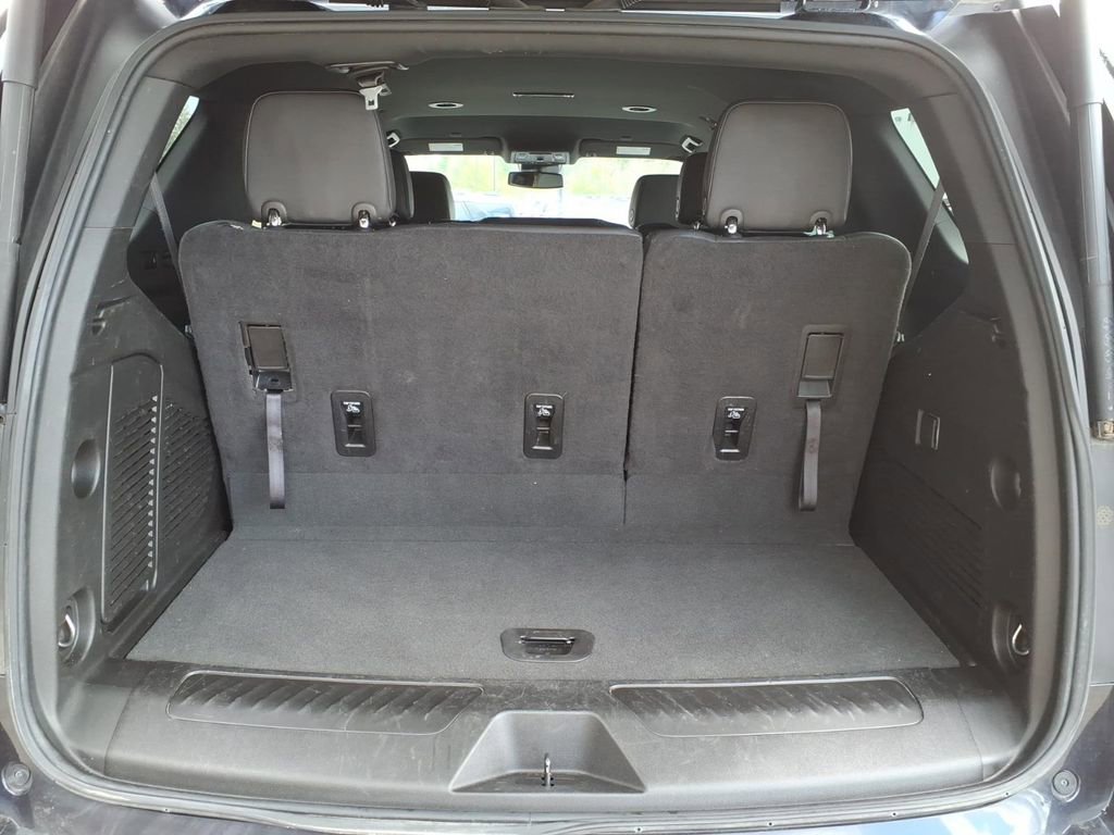 Used 2024 Chevrolet Tahoe LT image 16