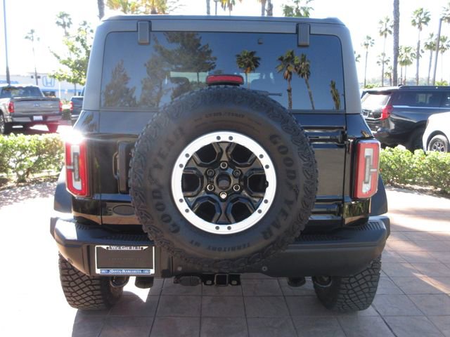 Certified 2023 Ford Bronco Badlands image 3