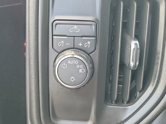 Used 2021 Chevrolet Silverado 1500 Custom w/ LPO, Dark Essentials Package RWD image 33