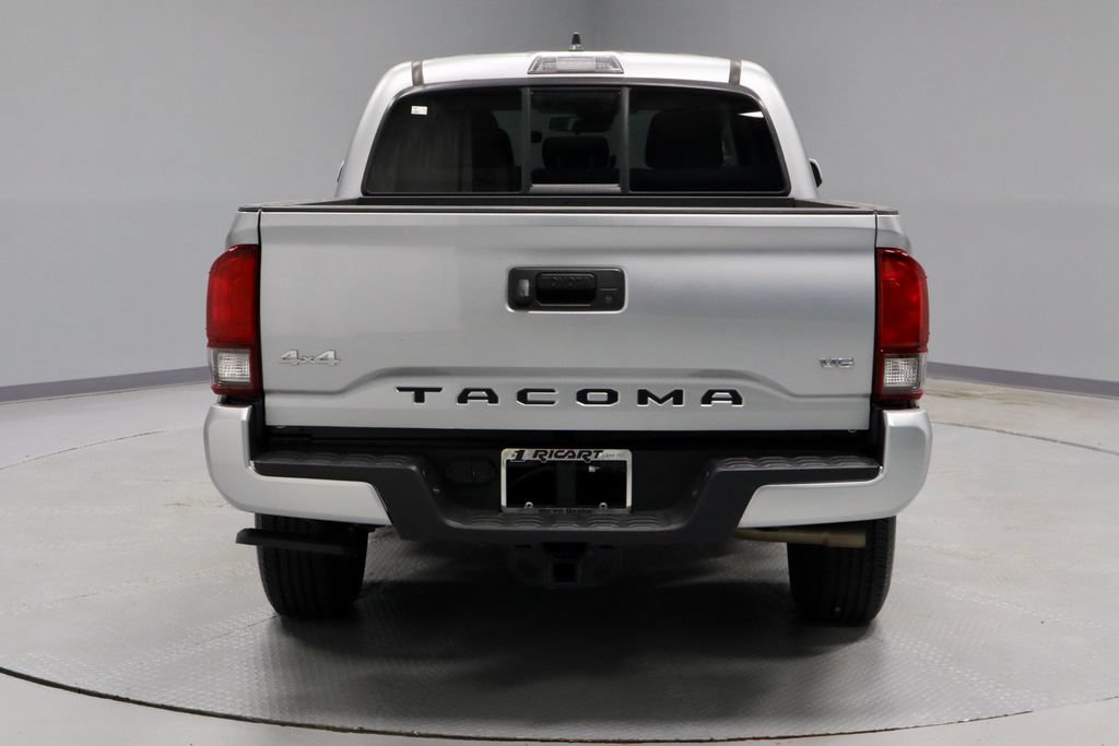 Used 2023 Toyota Tacoma SR AWD/4WD image 9