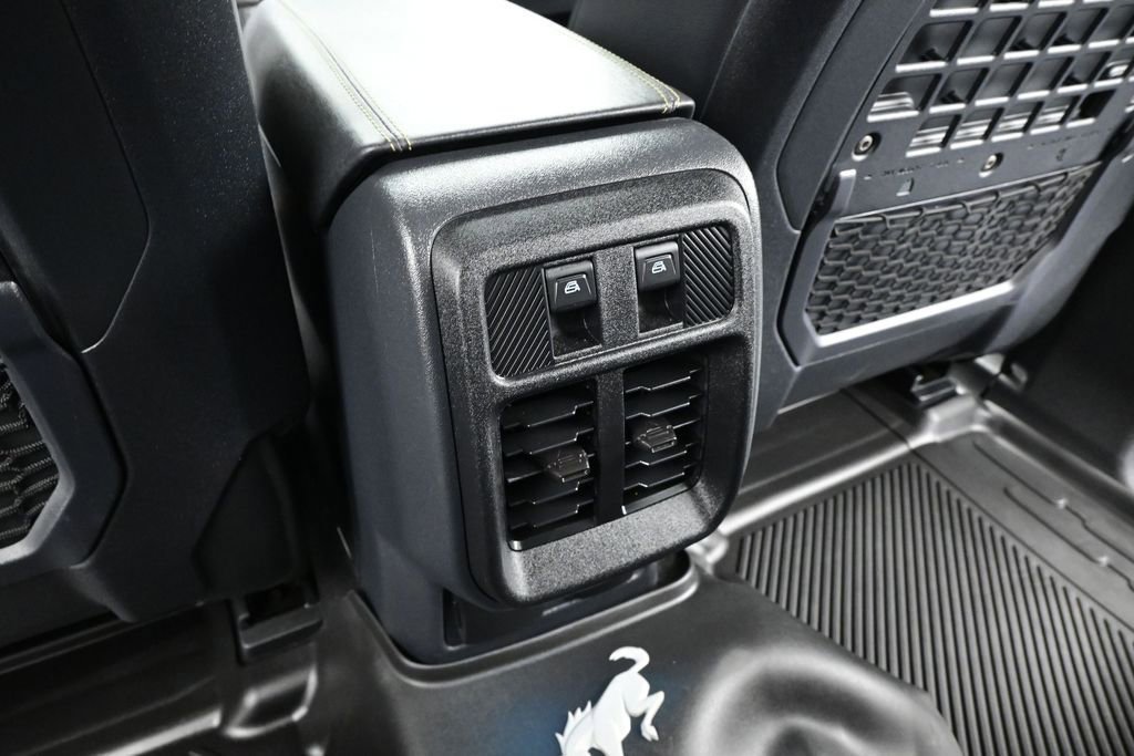 Certified 2025 Ford Bronco Badlands AWD/4WD image 20