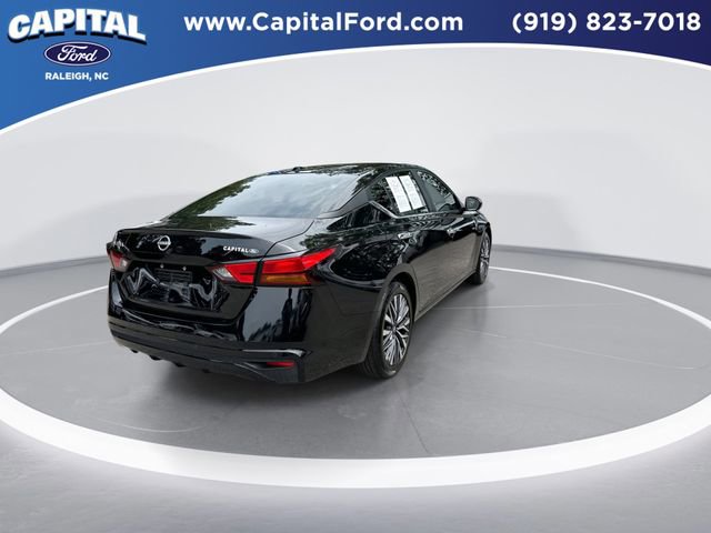 Used 2025 Nissan Altima 2.5 SV FWD image 8