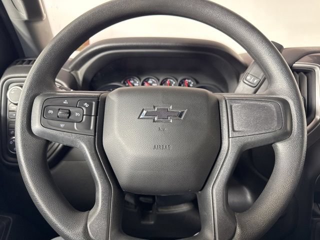 Used 2025 Chevrolet Silverado 1500 Custom Trail Boss AWD/4WD image 18