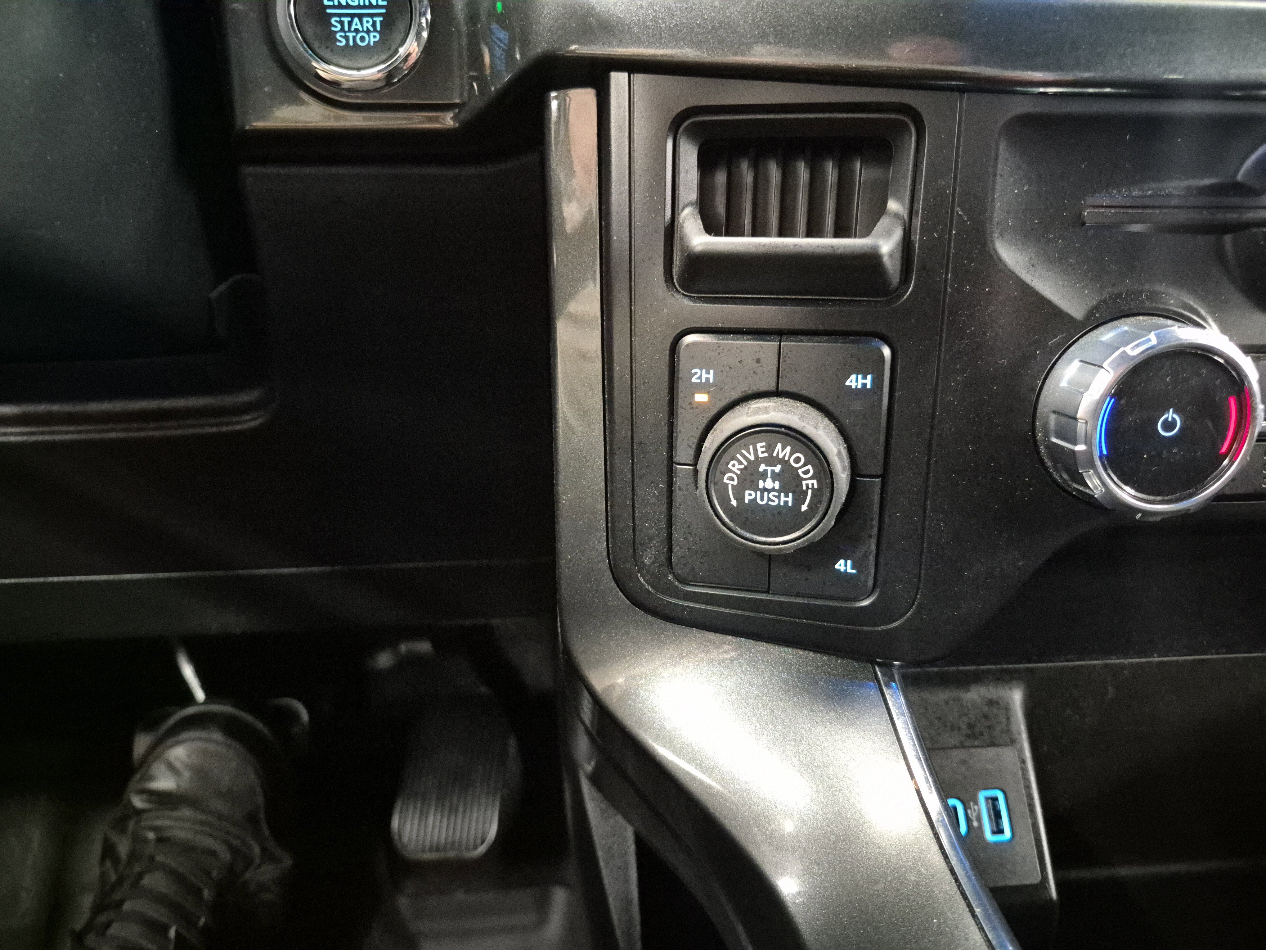 Certified 2023 Ford F150 XLT w/ Equipment Group 302A High AWD/4WD image 31