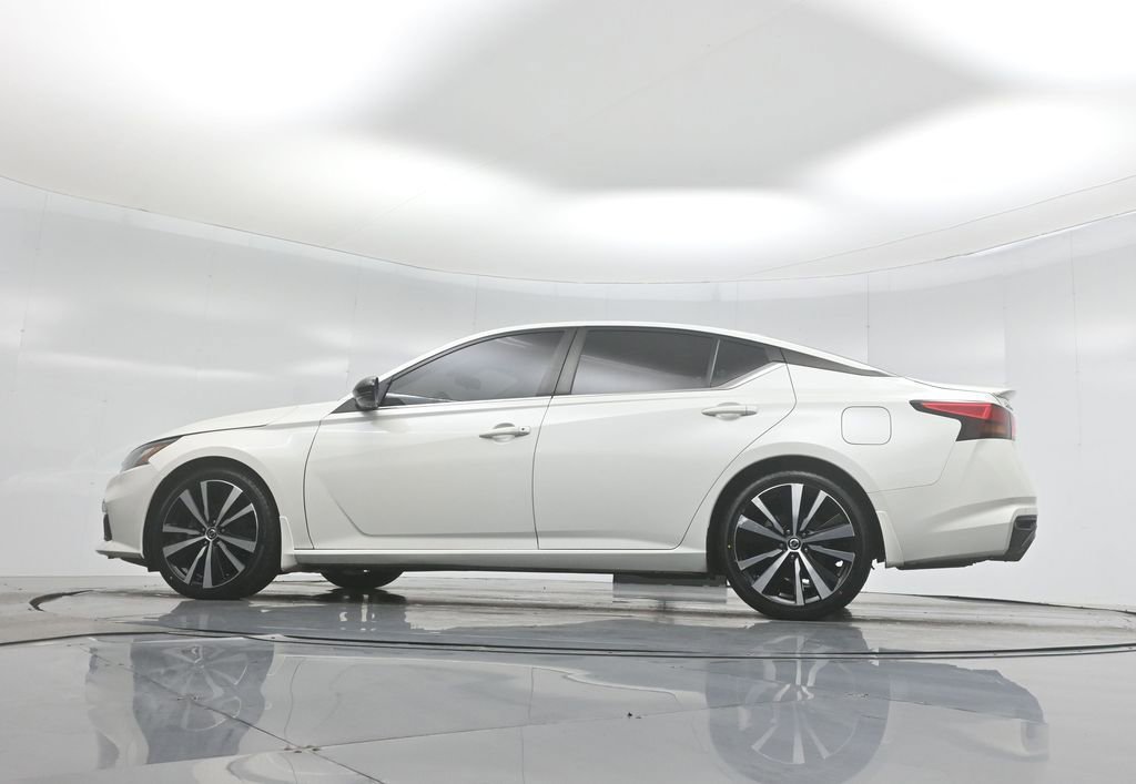 Used 2022 Nissan Altima 2.0 SR image 52