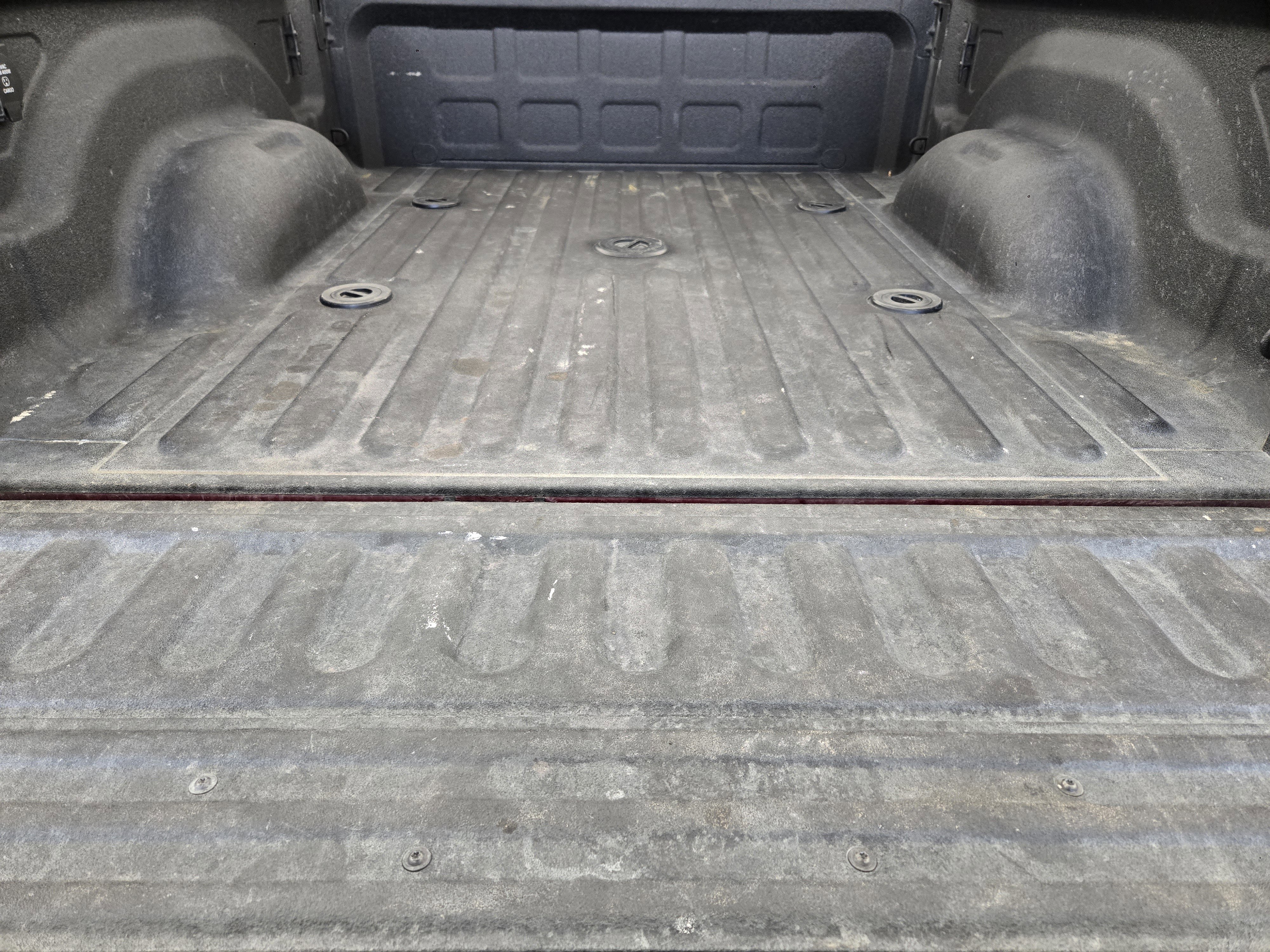 Used 2024 RAM 2500 Limited image 33