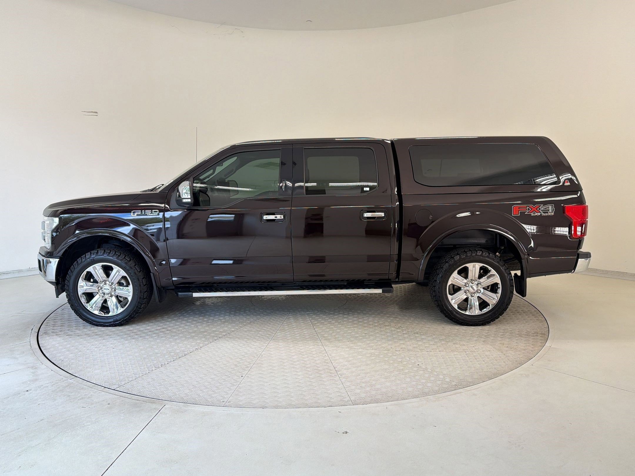 Certified 2020 Ford F150 Lariat w/ Equipment Group 502A Luxury image 2