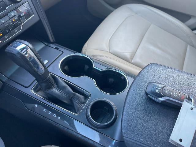 Certified 2016 Ford Explorer XLT w/ Equipment Group 202A image 28