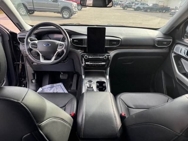 Certified 2022 Ford Explorer Limited w/ Limited Technology Package AWD/4WD image 19