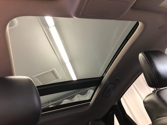 Certified 2020 Ford Escape SE Sport image 32