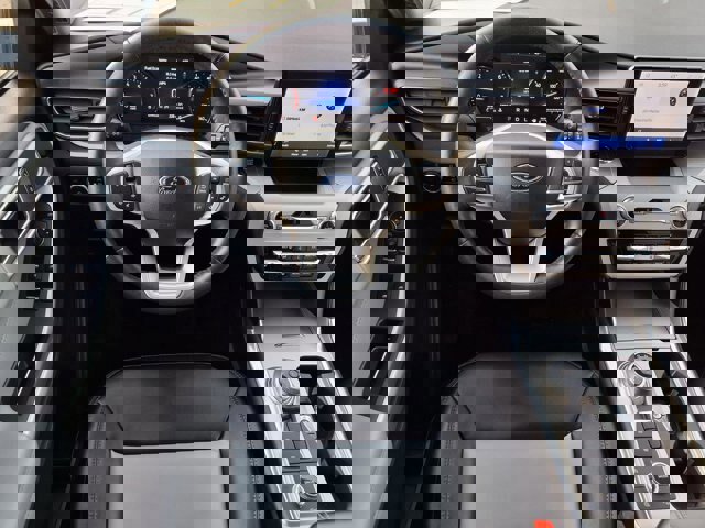 Certified 2023 Ford Explorer XLT w/ Equipment Group 202A image 8