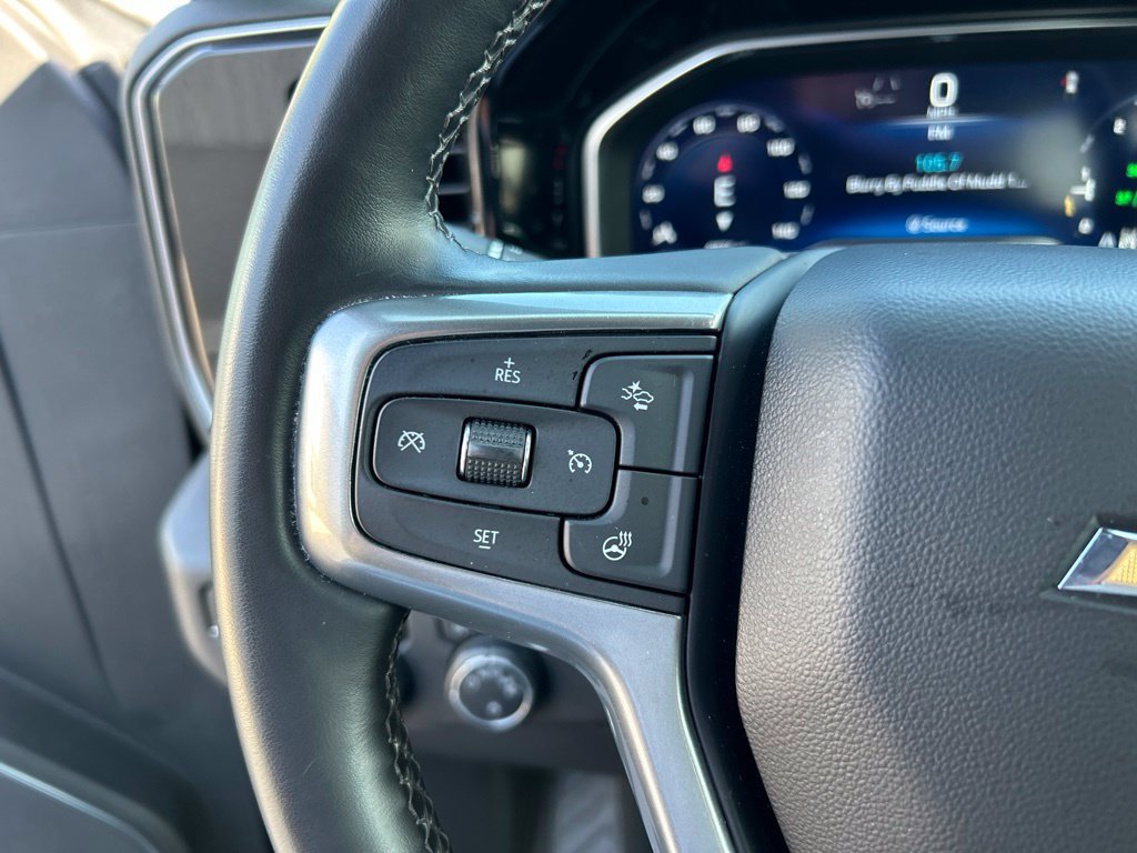 Used 2023 Chevrolet Silverado 1500 LT AWD/4WD image 16