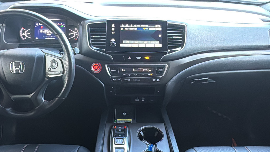 Used 2025 Honda Passport TrailSport image 9
