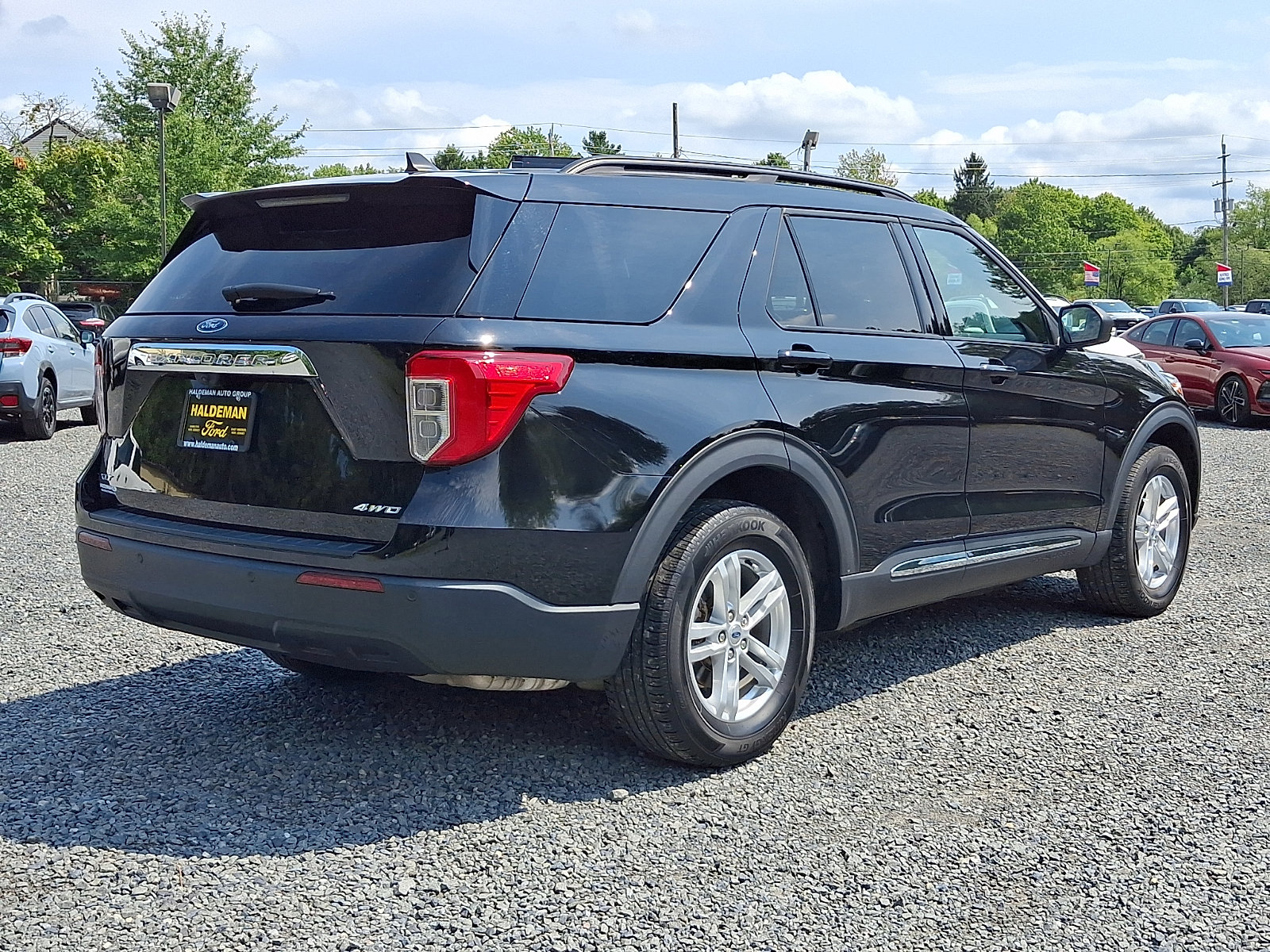Certified 2023 Ford Explorer XLT AWD/4WD image 7