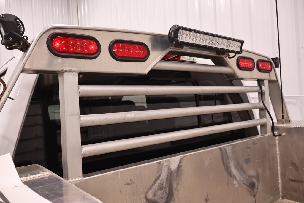 Certified 2023 Ford F550 4x4 Crew Cab Super Duty image 40