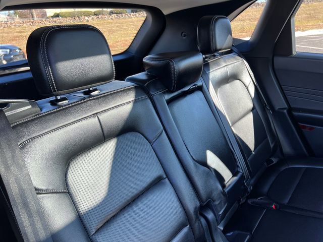 Certified 2022 Ford Escape Titanium image 31