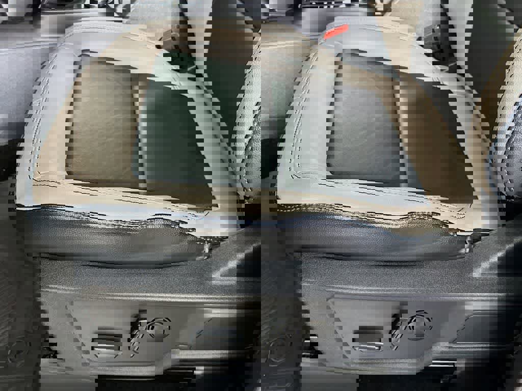 Certified 2023 Ford Bronco Wildtrak image 29