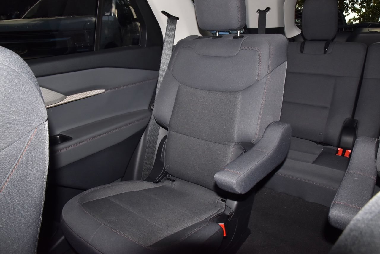 Certified 2026 Ford Explorer Active RWD image 20