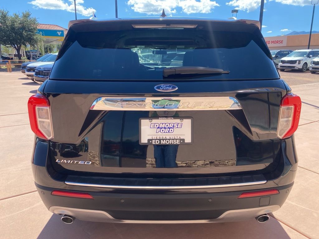 Certified 2023 Ford Explorer Limited w/ Equipment Group 301A image 7