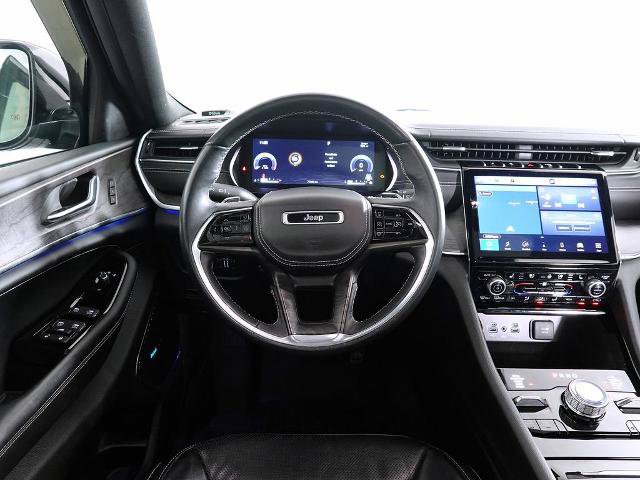 Used 2022 Jeep Grand Cherokee Overland AWD/4WD image 22