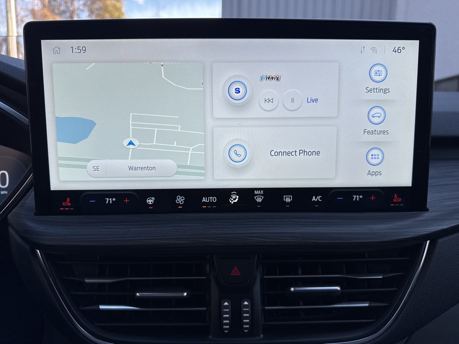 Certified 2025 Ford Escape SE w/ PHEV Premium Package image 22