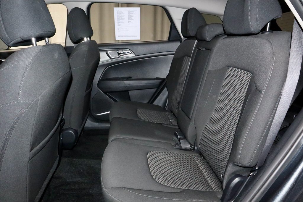 Used 2024 Kia Sportage LX image 21