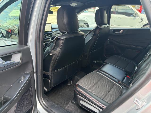 Certified 2023 Ford Escape ST-Line w/ Tech Pack #1 image 14