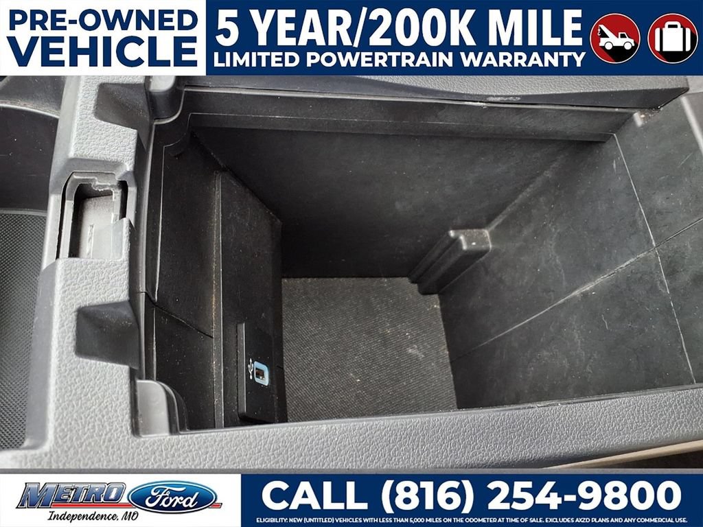 Certified 2019 Ford Escape Titanium AWD/4WD image 17