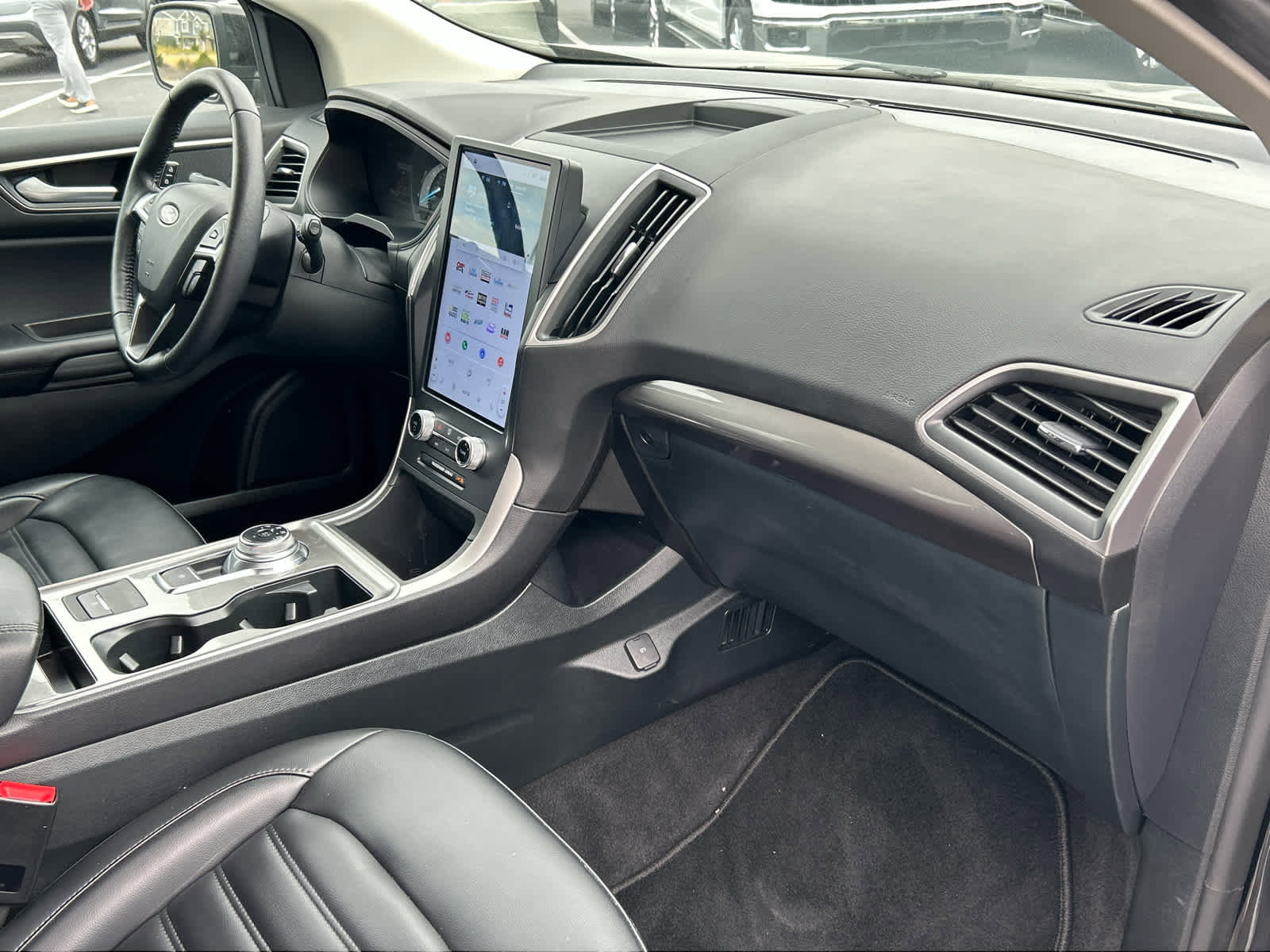 Certified 2024 Ford Edge SEL image 20