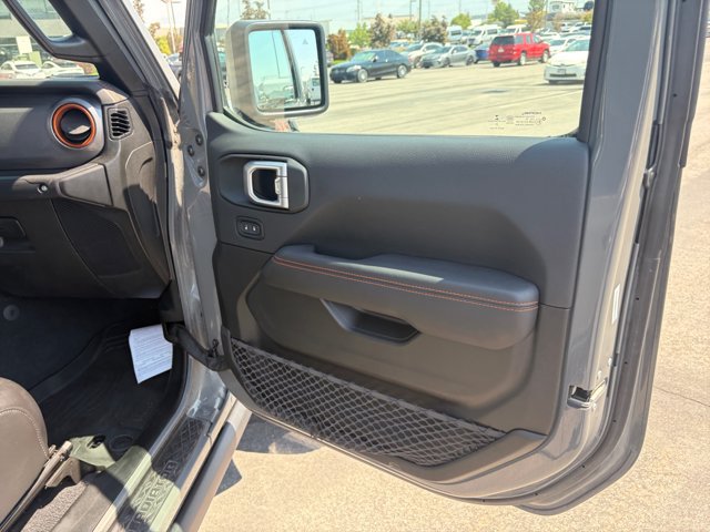 Used 2020 Jeep Gladiator Mojave AWD/4WD image 16