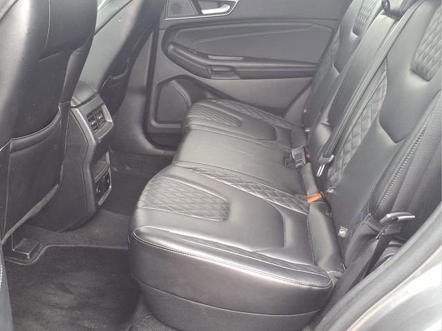 Certified 2024 Ford Edge Titanium image 11