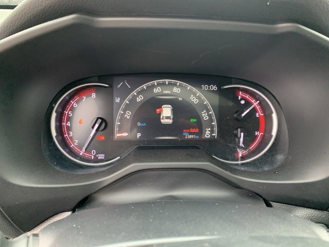 Used 2024 Toyota RAV4 XLE w/ Convenience Package image 16