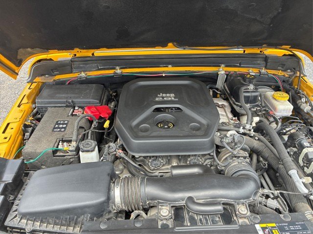 Used 2019 Jeep Wrangler Sport AWD/4WD image 18