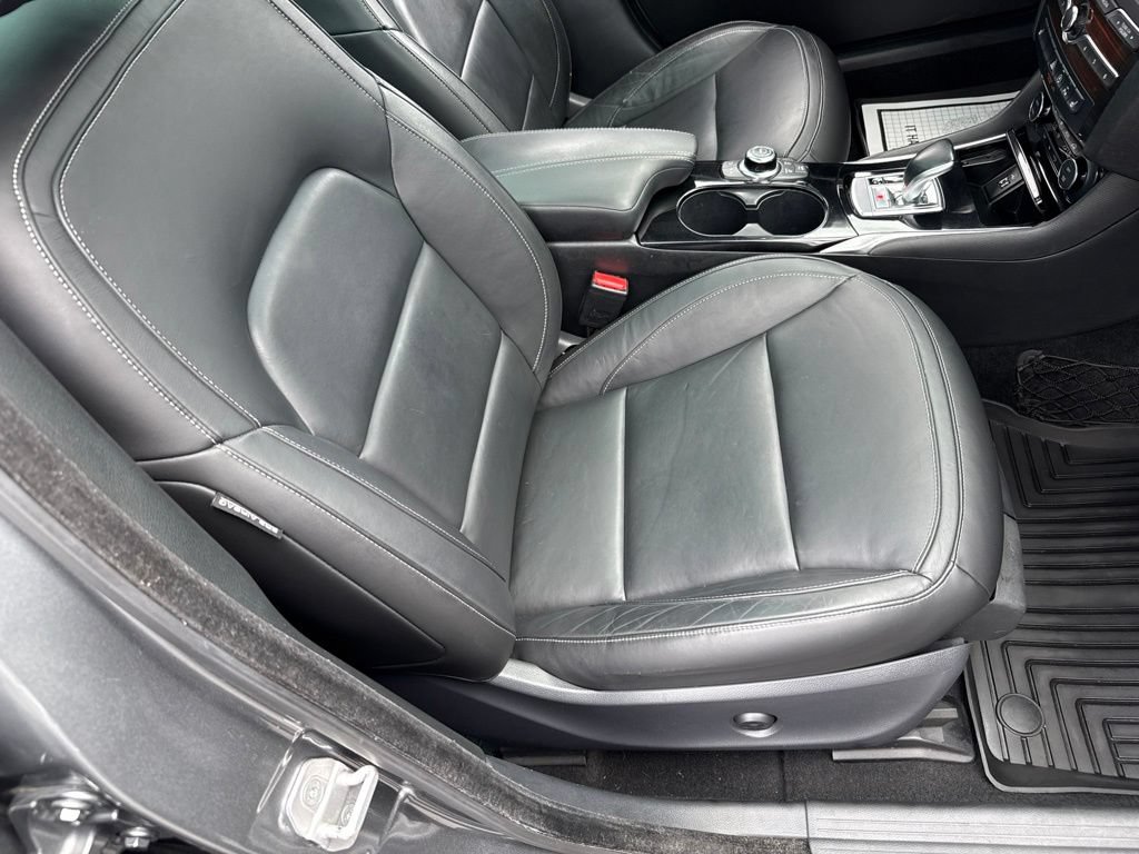 Used 2017 INFINITI QX30 Premium w/ Navigation Package AWD/4WD image 33