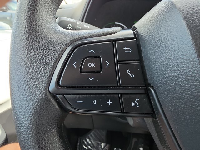 Used 2025 Toyota Sienna LE FWD image 24