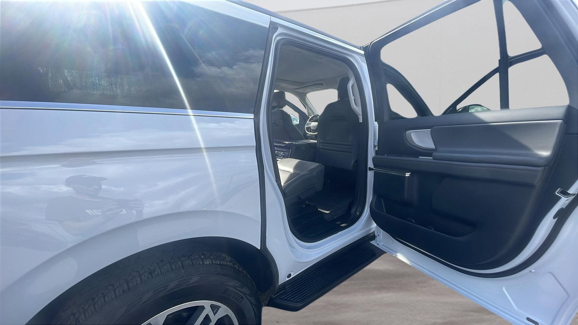 Certified 2025 Ford Expedition Max Active AWD/4WD image 18