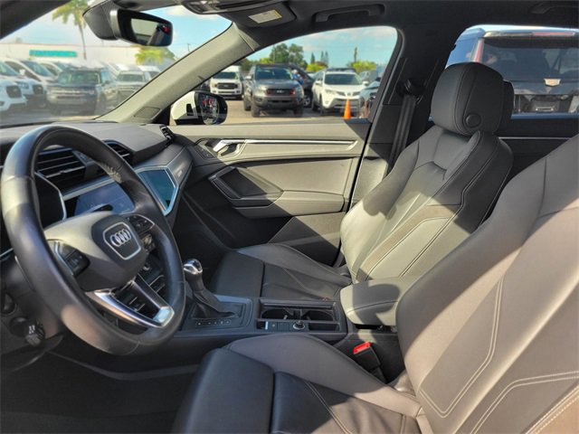 Used 2022 Audi Q3 2.0T Premium Plus image 18