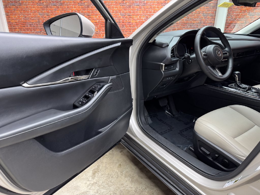 Used 2023 MAZDA CX-30 AWD 2.5 S w/ Preferred Package image 9