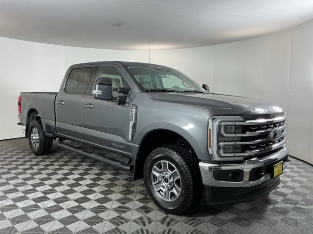 Certified 2025 Ford F350 Lariat w/ FX4 Off-Road Package AWD/4WD image 3