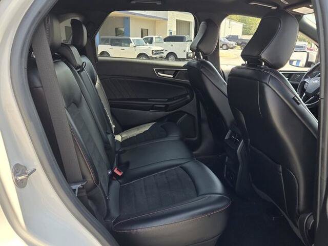 Certified 2022 Ford Edge ST-Line AWD/4WD image 15