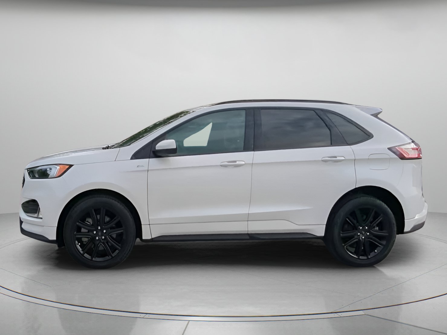 Certified 2022 Ford Edge ST-Line AWD/4WD image 16