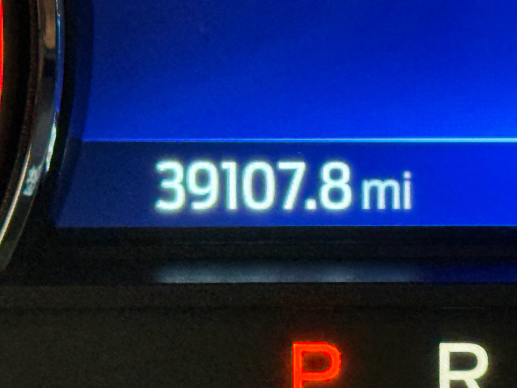 Certified 2022 Ford Explorer XLT w/ Equipment Group 202A image 19