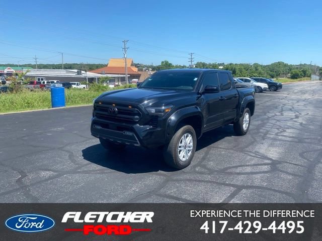 Used 2025 Toyota Tacoma SR5 AWD/4WD image 1