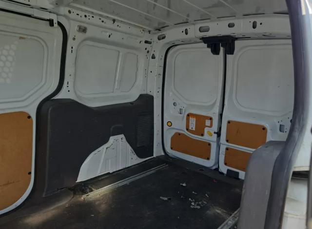 Certified 2019 Ford Transit Connect XLT image 9
