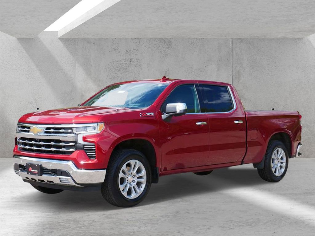 Used 2025 Chevrolet Silverado 1500 LTZ AWD/4WD image 6